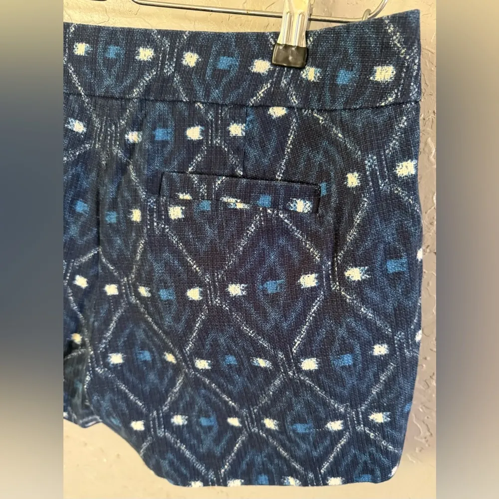 J Crew Batik Basketweave Ikat Print Chino Shorts Size 10 Women’s Navy Blue White - Image 12