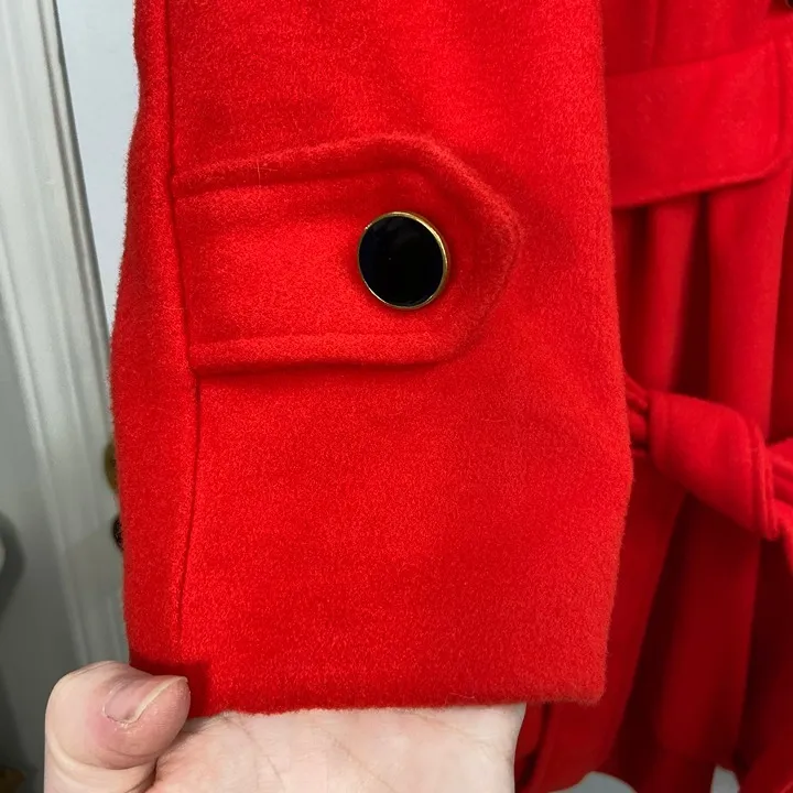 Yiyigiao red cotton faux fur collar peacoat button tiered belted coat XS small - Image 2