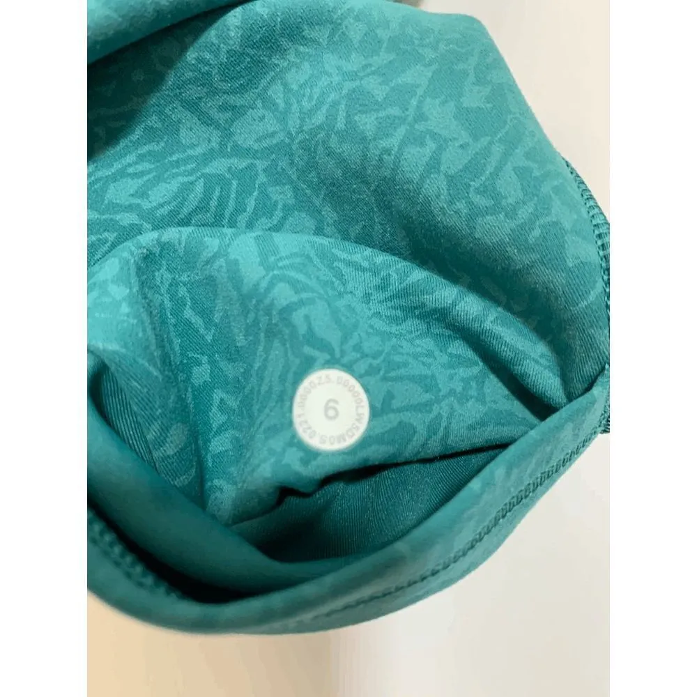 Lululemon Teal Legging Size 6 - Image 2