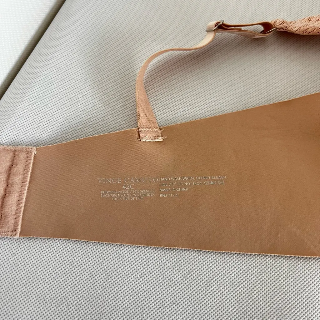 Vince Camuto Size 42C Tan Lace Underwire Bra Adjustable Straps - Image 7