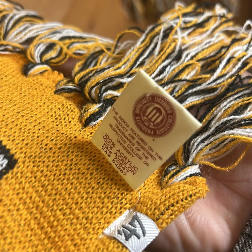 Tennessee Volunteers Official University Apparel Knit Fringe Scarf Orange White - Image 5