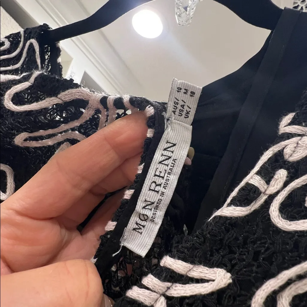 mon renn mini black dress size medium - Image 5
