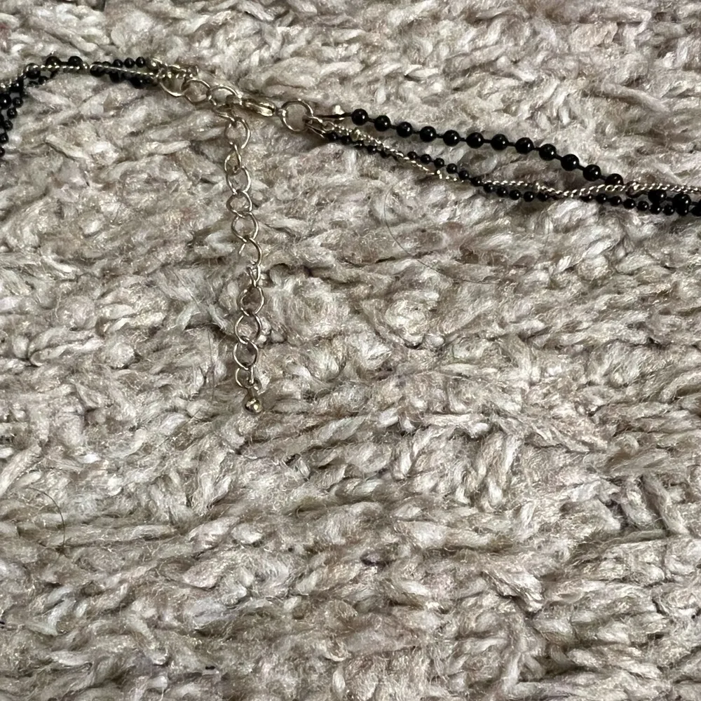 Express Layered Multi Chain Cross & Coin Y Necklace - Image 5