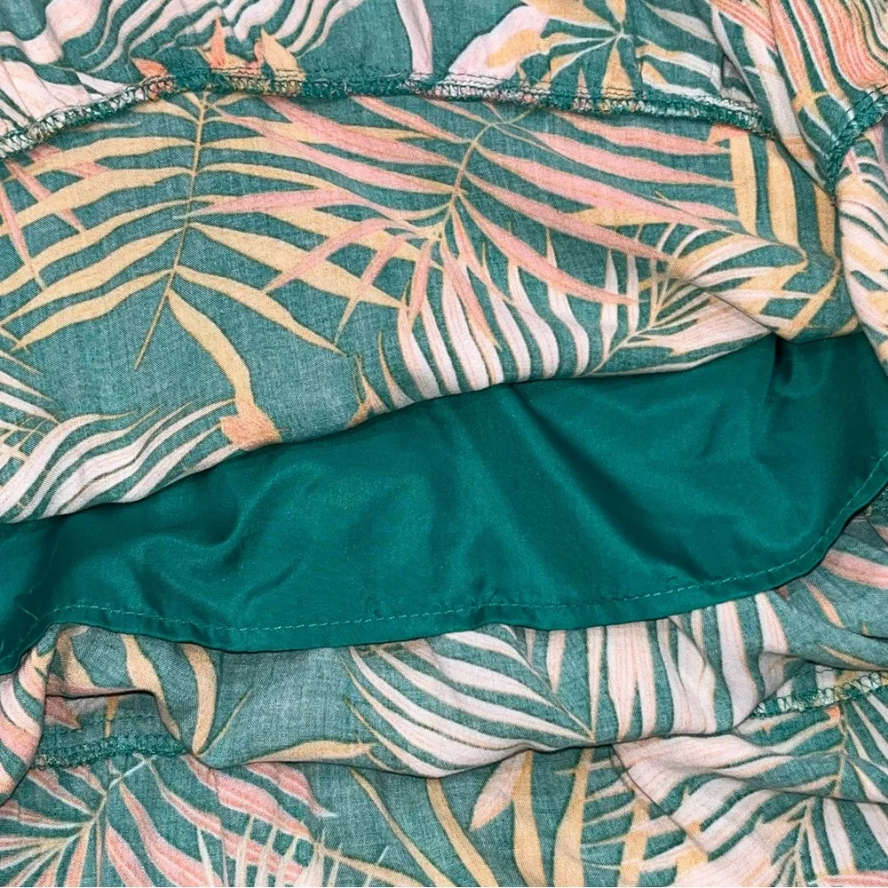 Betsey Johnson Green Hawaiian Tropical Palm Leaf Square Neck Smocked Midi Dress - Image 7