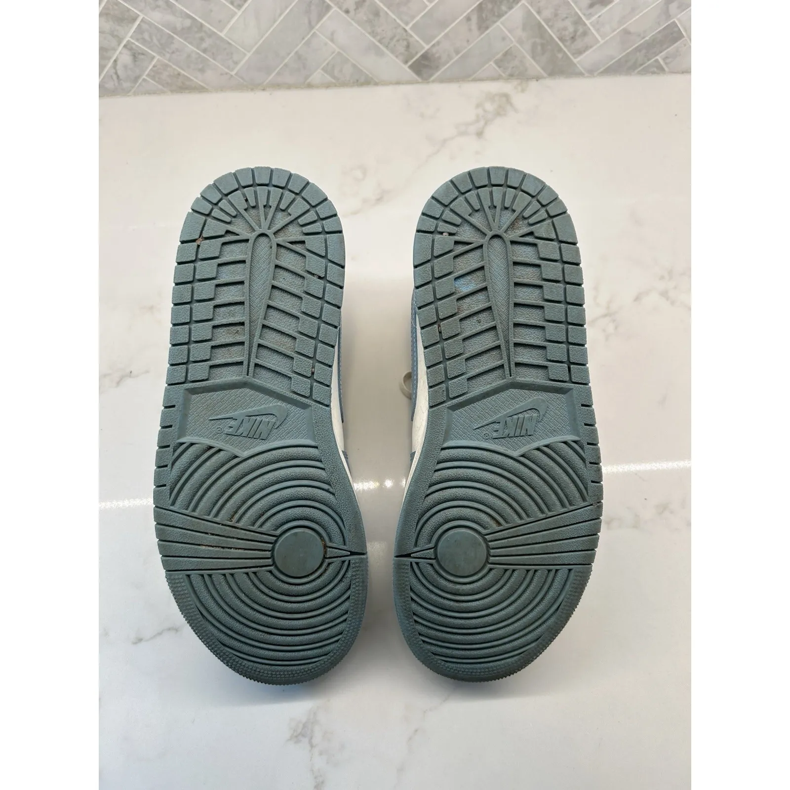 Nike Air Jordan 1 Mid‎ University Blue Womens Shoes Sneakers Size 8.5 BQ6472-141 - Image 7