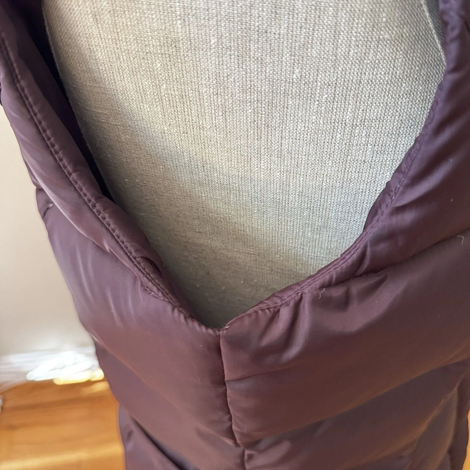 Eddie Bauer Women’s Premium Goose Down Puffer Vest Winter Cabin Cottage Brown M - Image 13