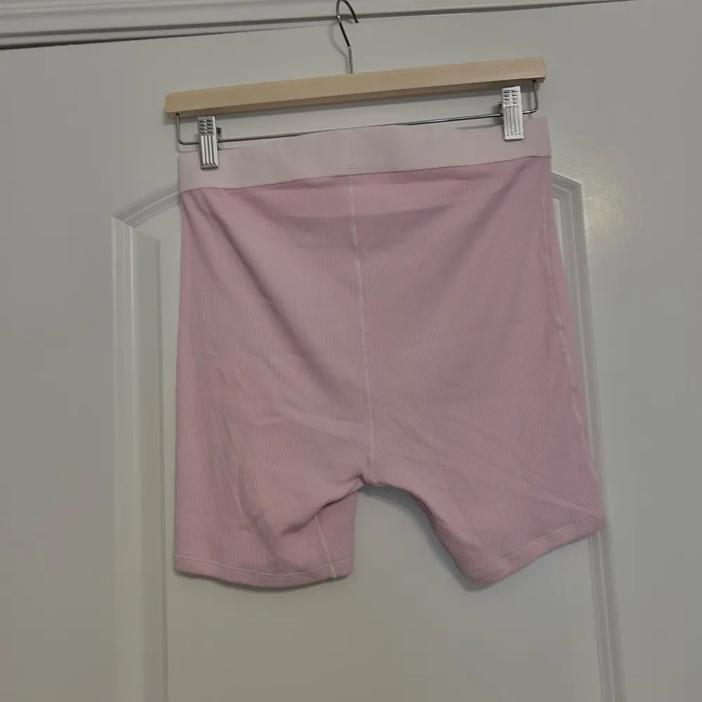 Skims Cotton Rib Boxer - Image 4