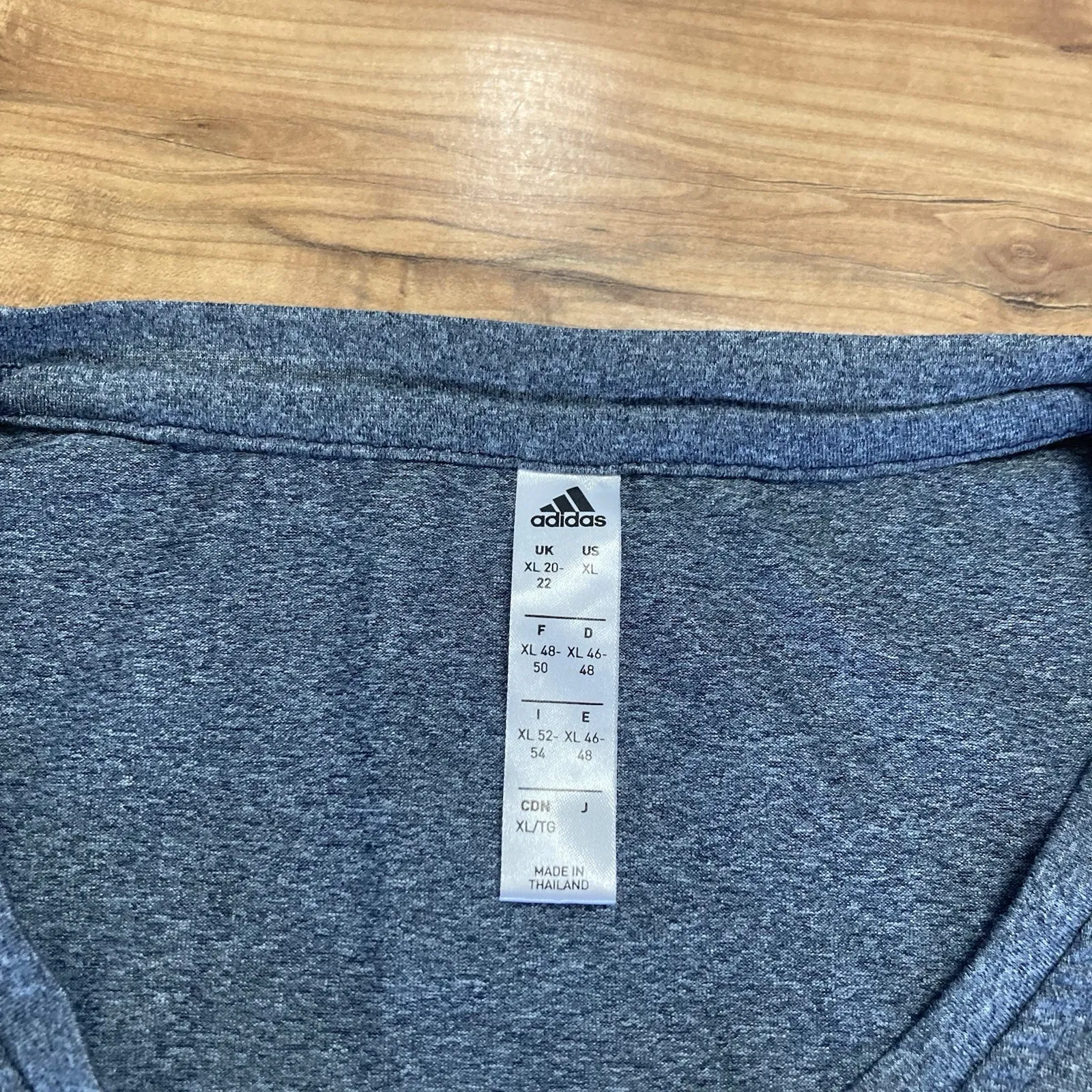 Adidas T Shirt Womens XL Crop Top Big‎ Logo Gray Gym Workout Relaxed Fit - Image 3
