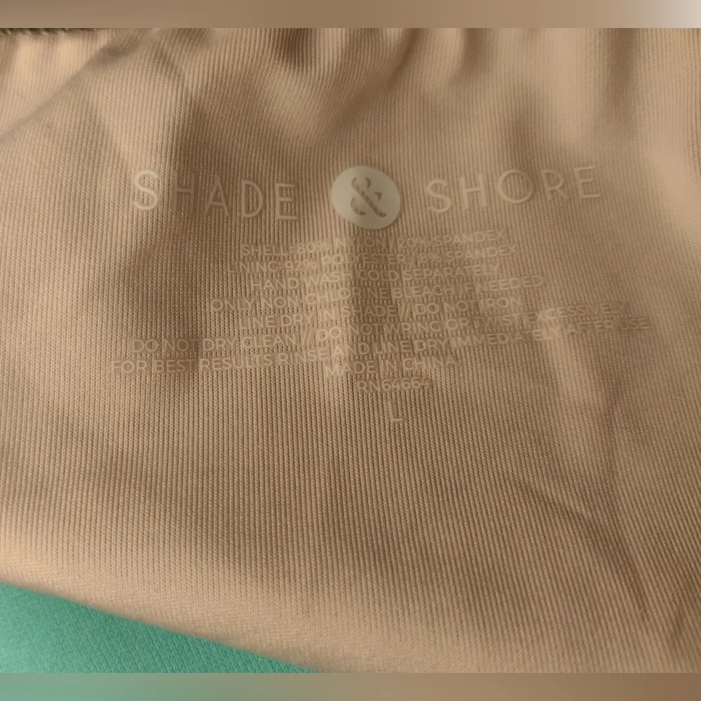 Shade & Shore Green Bikini with Crochet Top - Image 5