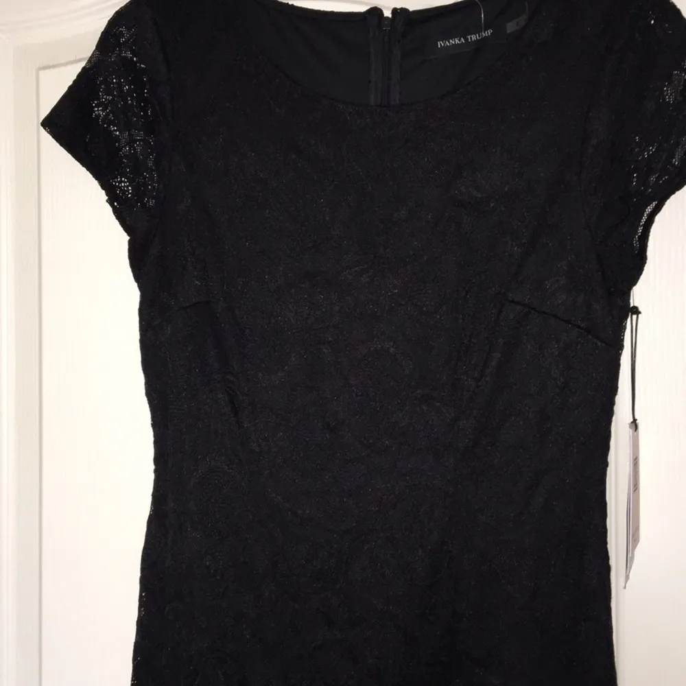 Nwt Ivanka Trump Dress - Image 2