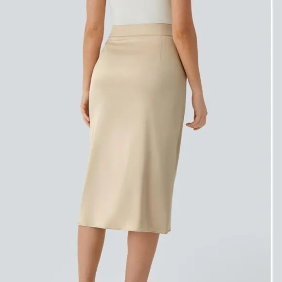 Halara High Waisted Invisible Zipper Satin Midi Work Skirt in Angora Size‎ L NWT - Image 3