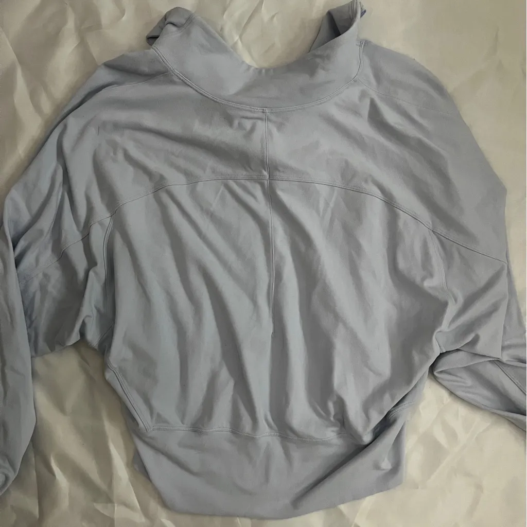 Lilac purple Lululemon quarter zip pullover Excellent condition - Image 5