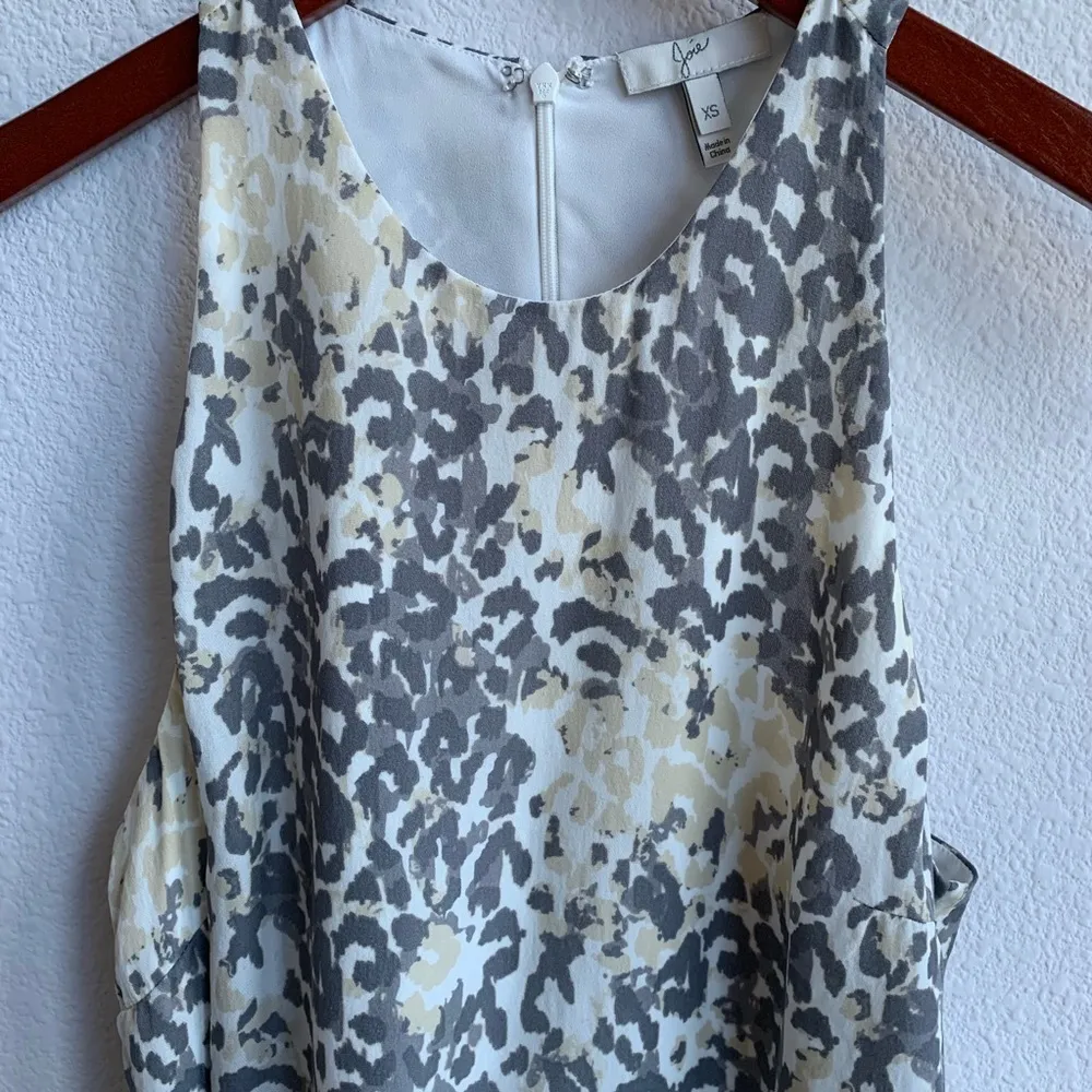 Joie Brighton Top Animal Print Silk Trendy Feminine Contemporary XS - Image 7