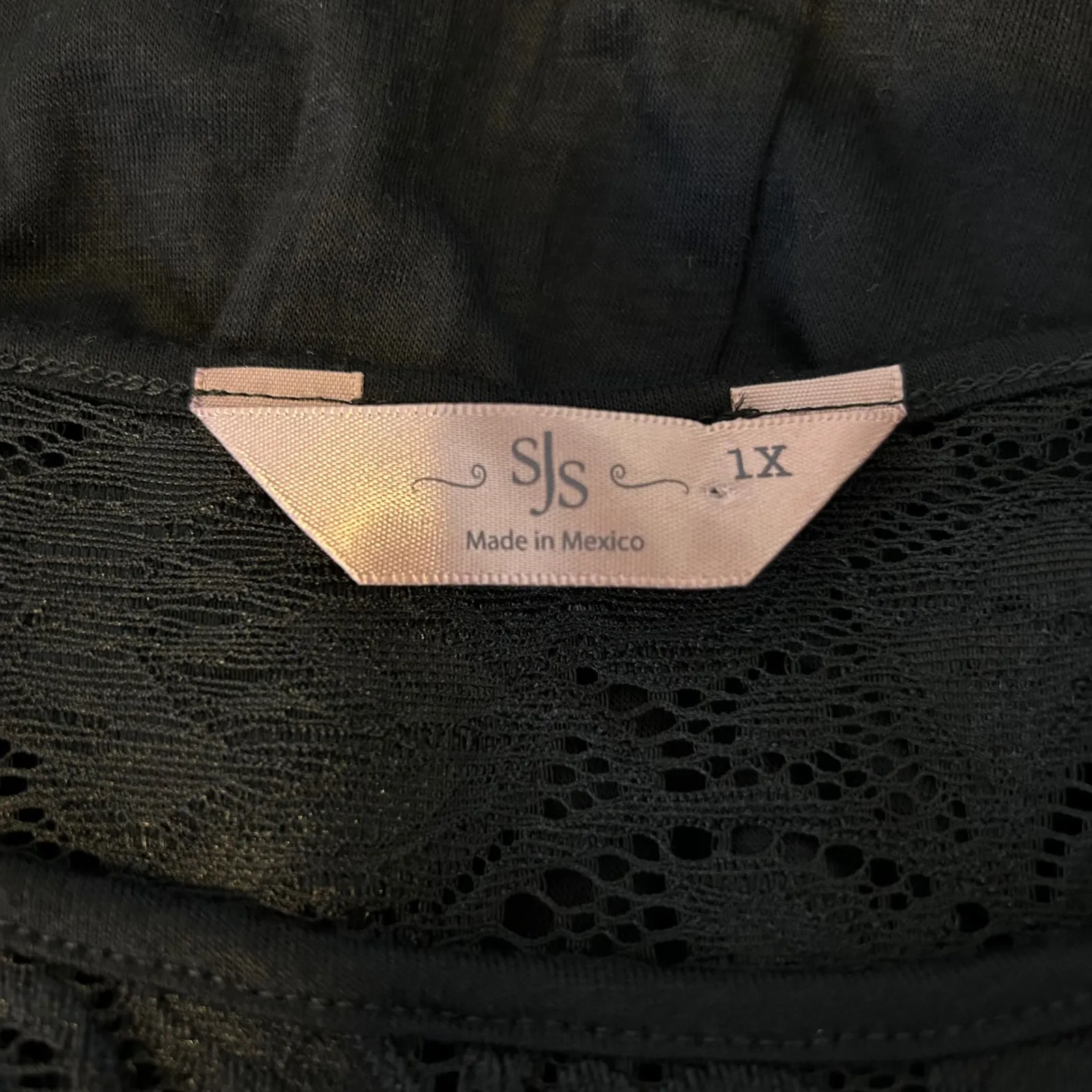 SJS Plus Size 1X Black Lace Flutter Sleeve Blouse Top - Image 5