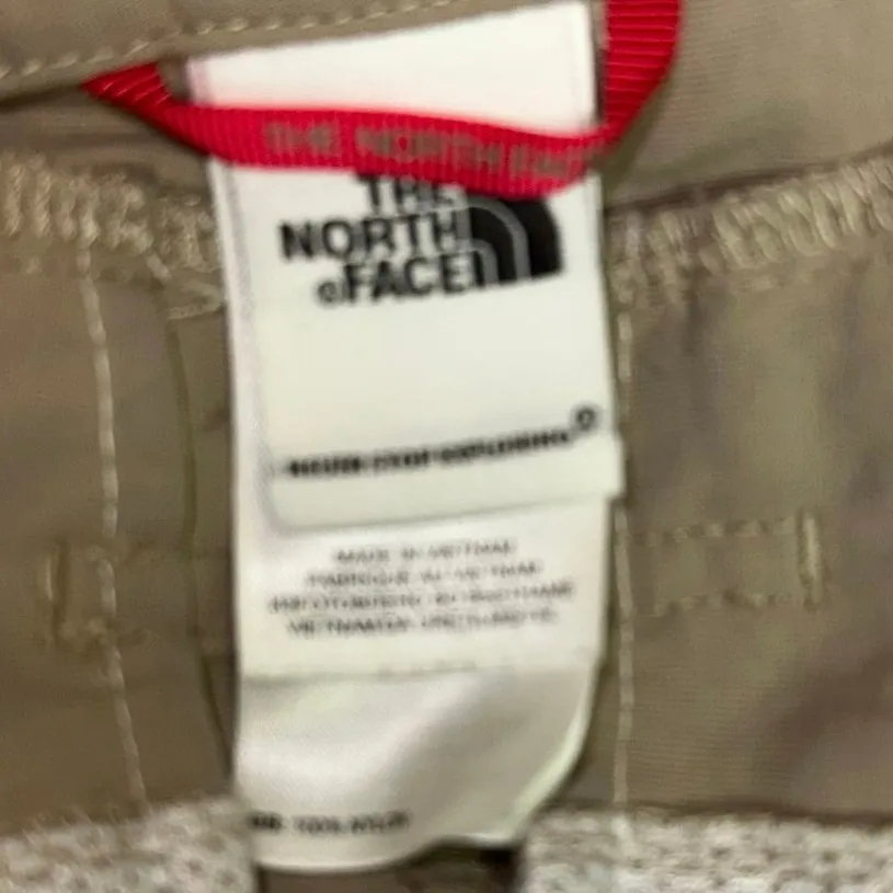 The North Face Khaki Convertible Hiking Pants - Image 6