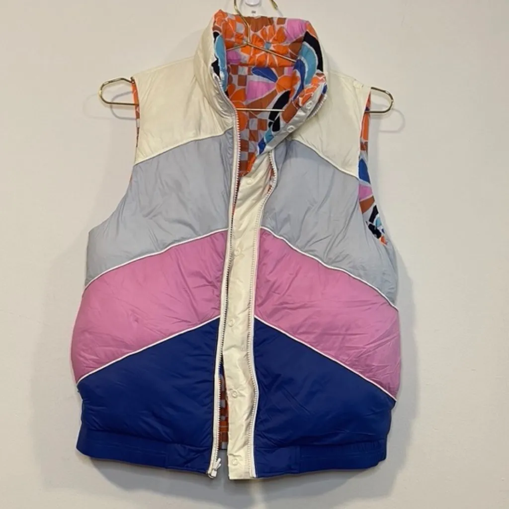 Marine Layer Reversible Puffer Vest - Image 4