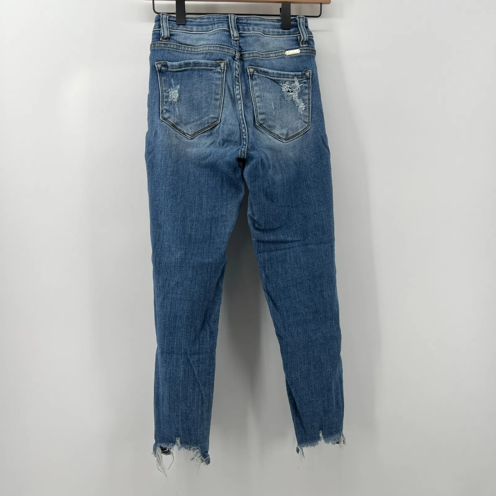 KanCan Women Size 24 Skinny Ankle Jeans Mid Rise‎ Distressed Hem Medium Wash Blue - Image 2