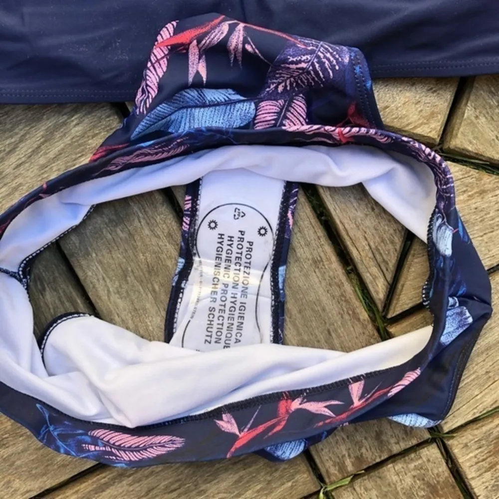 Blue Feather Print Two Piece Bikini Size L Size L - Image 5