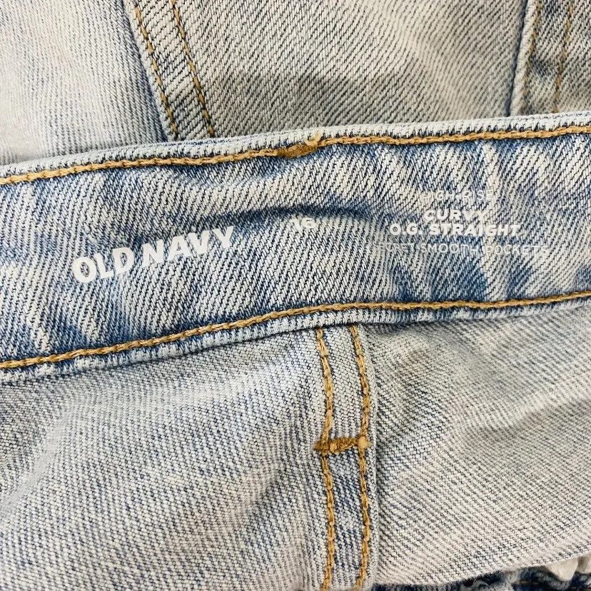OLD NAVY High Rise Curvy OG Straight Jeans - Image 4