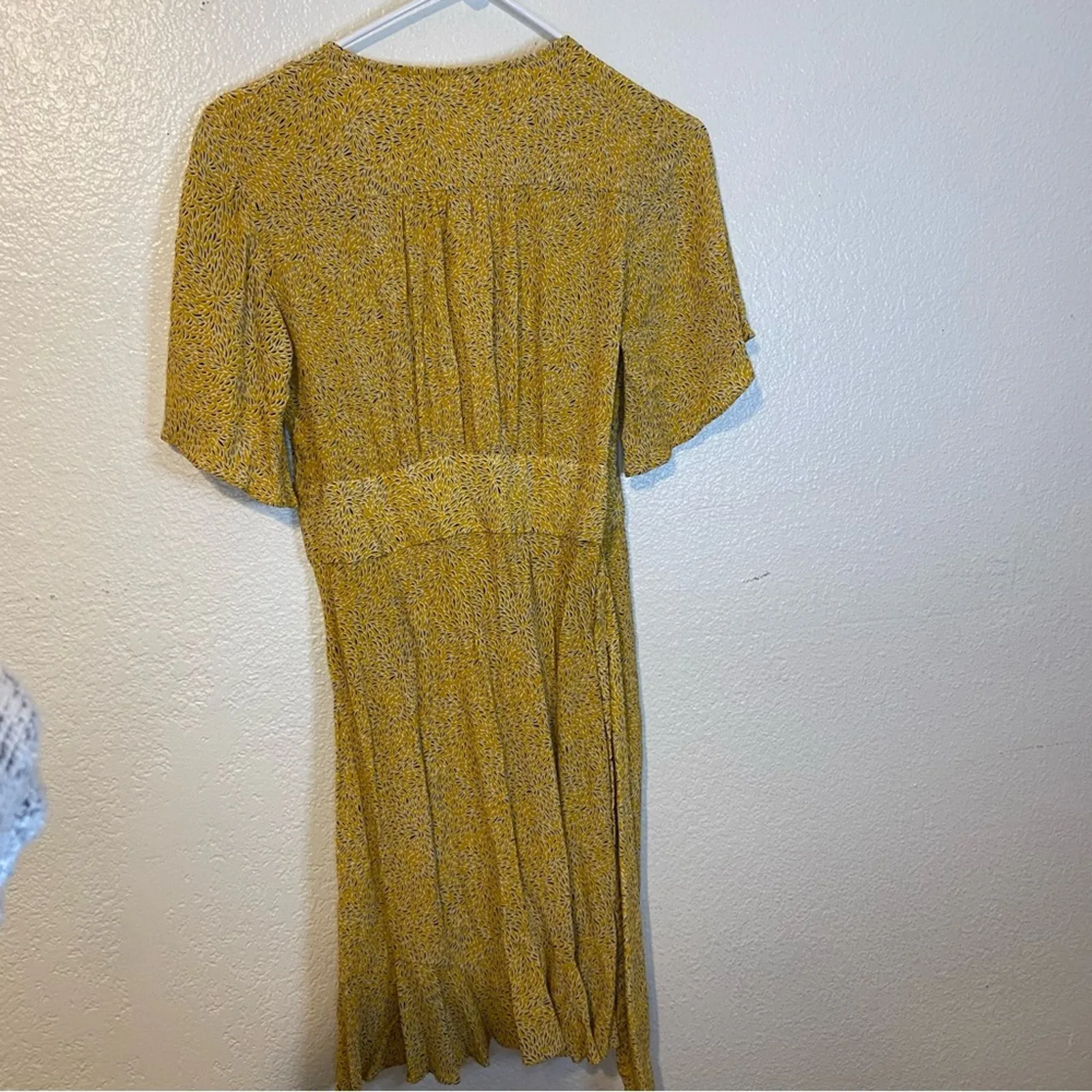 ba&sh BELINA Golden Yellow Floral Ruffle Wrap Dress Curry Lady Dress Size Small - Image 4
