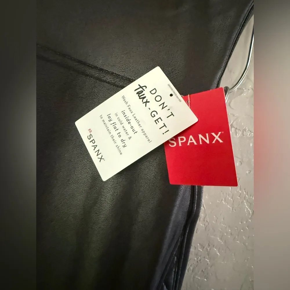 NWT NEW SPANX Quilted Faux Leather Shiny MOTO LEGGINGS-#20248R-BLACK Sz Small - Image 6