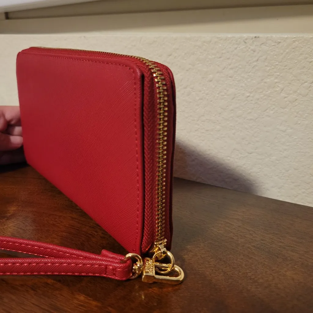 Steve Madden Red Wristlet Clutch | Grab it and go the distance | Like New - Image 6