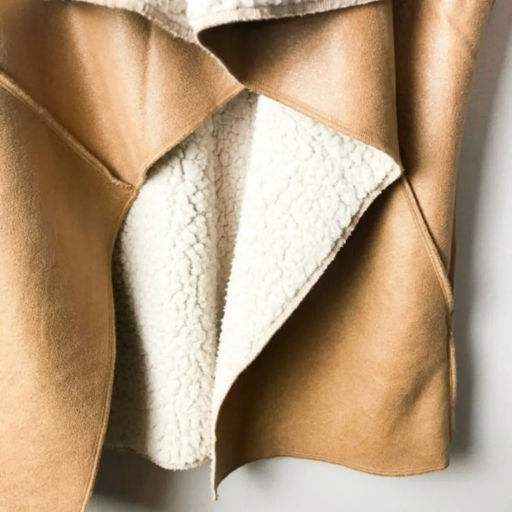 Faux Suede Sherpa Lined Sleeveless Cardigan Vest Size S - Image 5