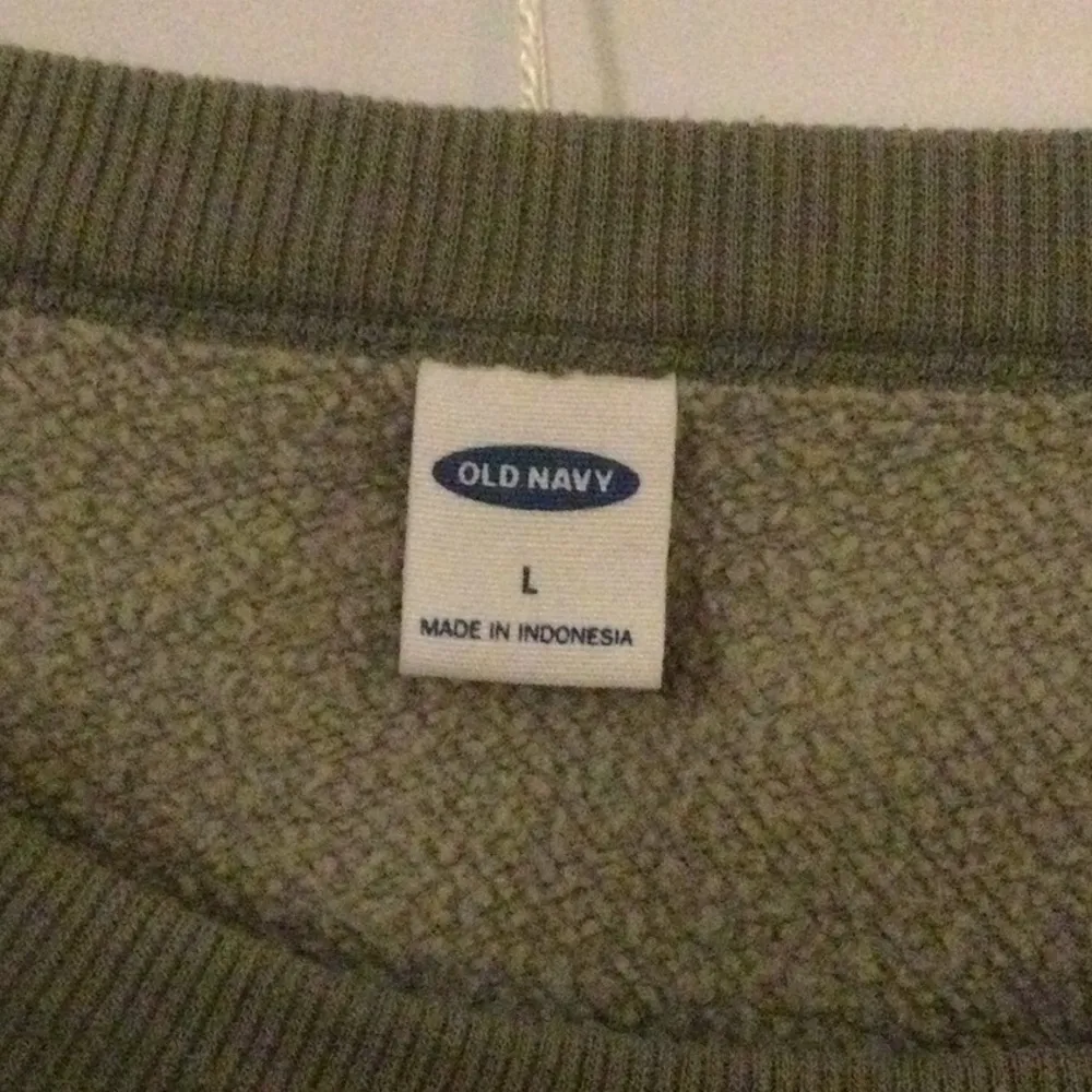 Old Navy Camo Sweatshirt, Size Large - Image 2