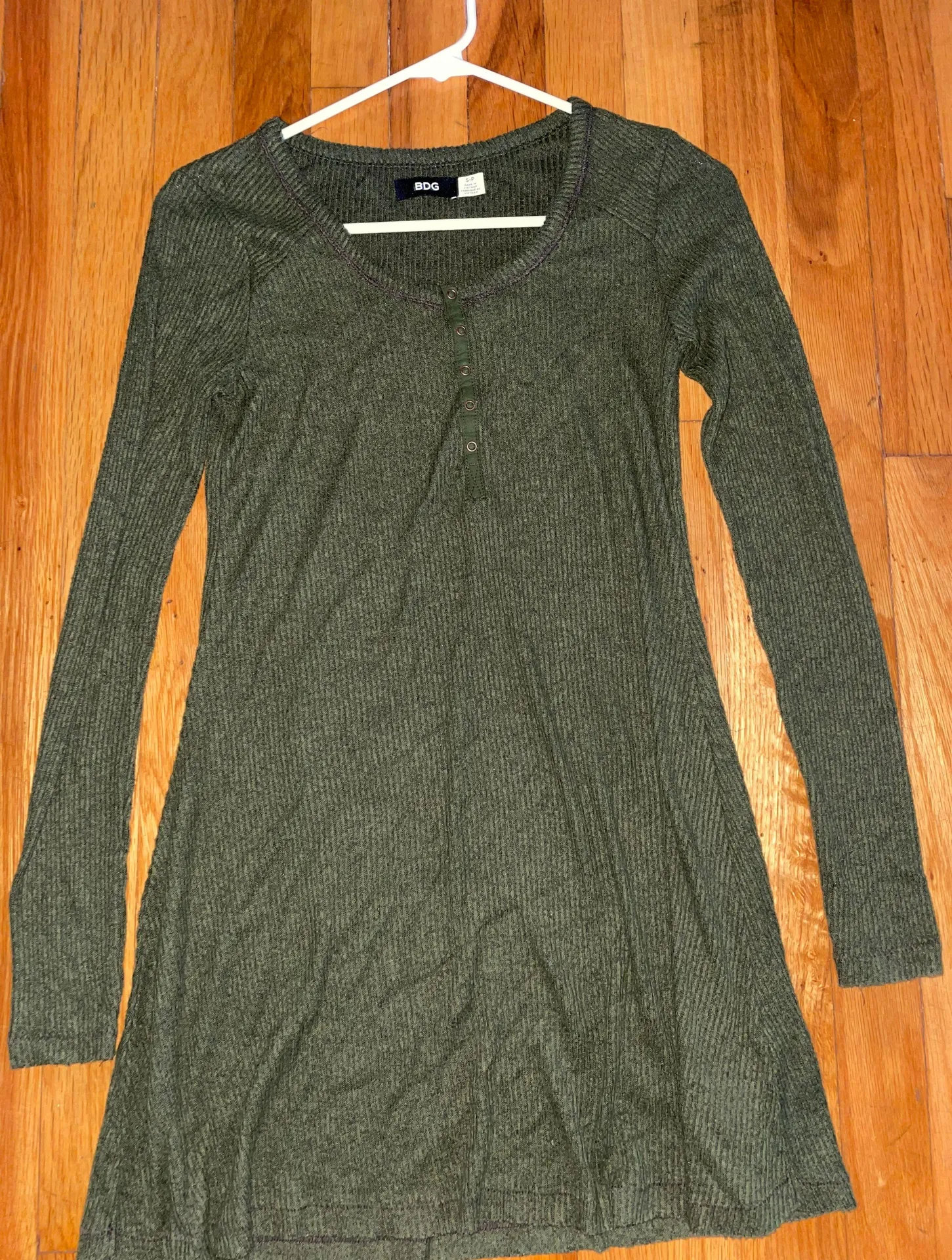 Army Green Ribbed Long Sleeve Dress - Image 2
