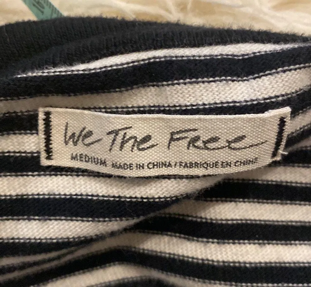 We The Free Black/Ivory Striped Lightweight Sweater EUC Sz M Cotton 3/4 Sleeve - Image 4