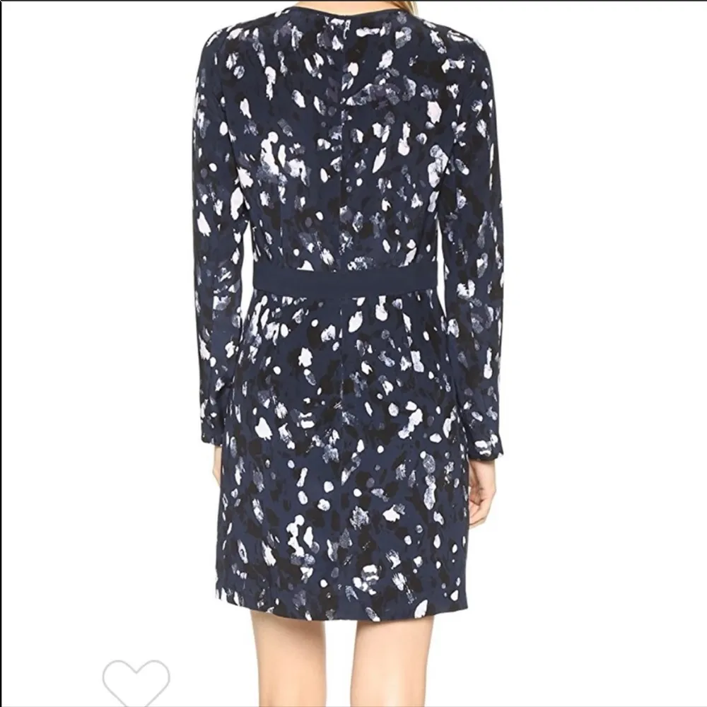 Club Monaco NWOT Navy Pattern Silk Dress - Image 4