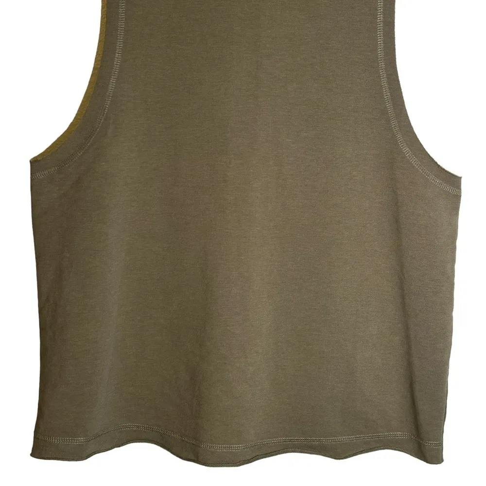 Alo Yoga Sport Move Tank Deep Sleeveless Mock Neck Muted Tan/Green Size‎ XS - Image 3