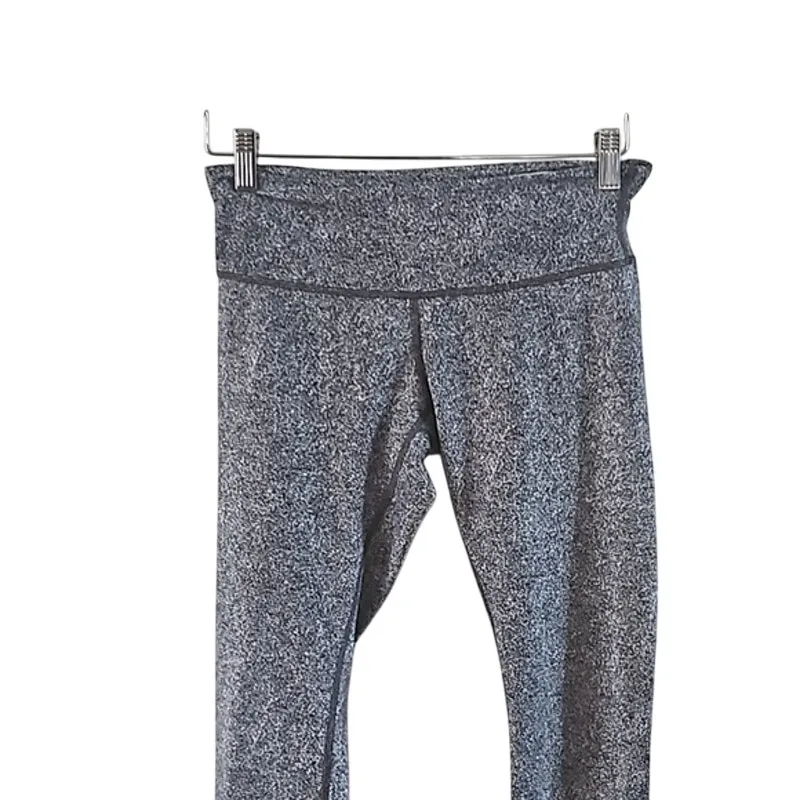 Excellent condition Lululemon Marble Black White Mesh Side Capri Leggings Size 4 - Image 7