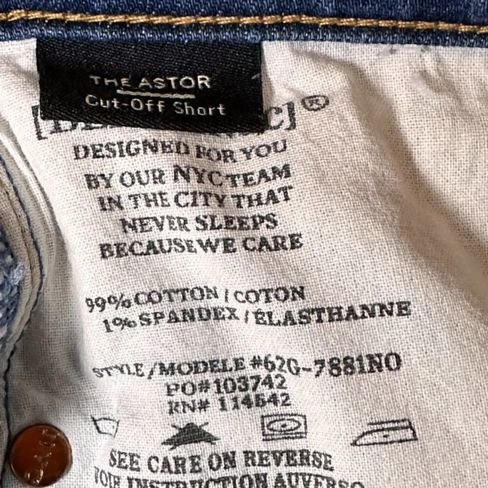 #71 Blank NYC The Astor Cut Off Shorts - Image 5