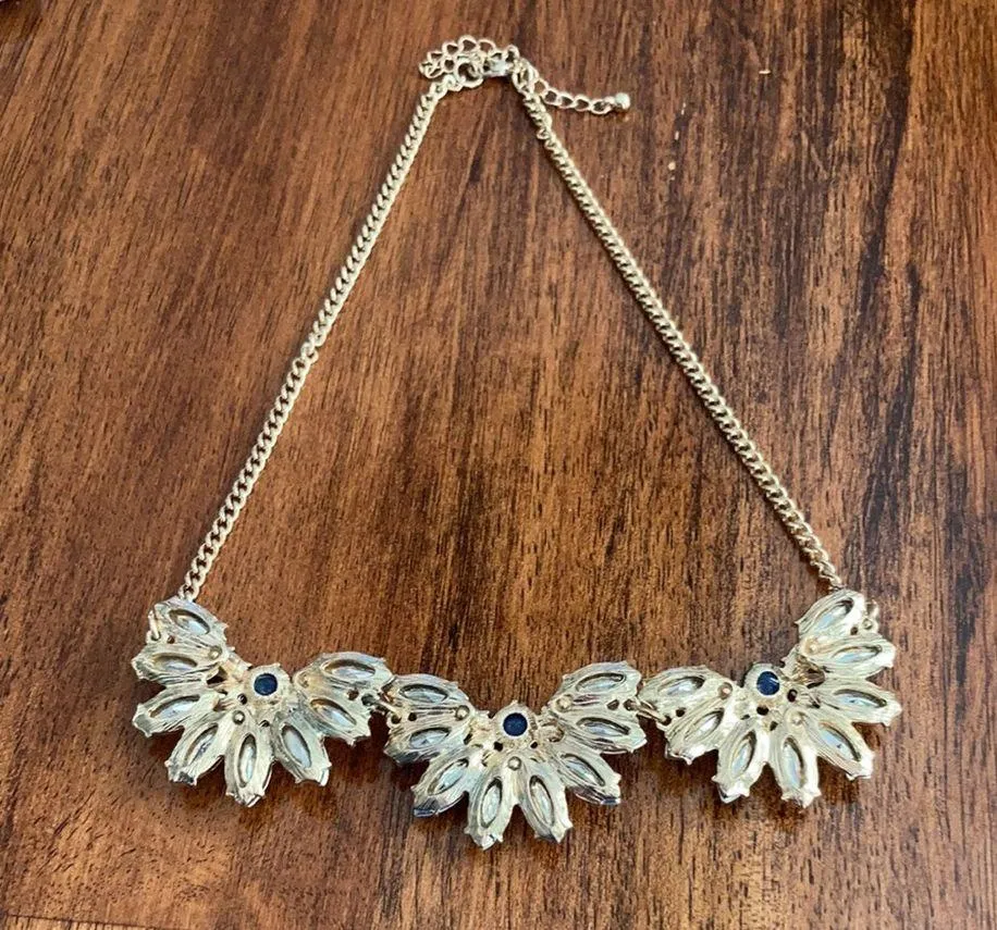 NEW J. Crew Blue Floral Chain Link Short Statement Necklace Chic Silver NWOT - Image 5