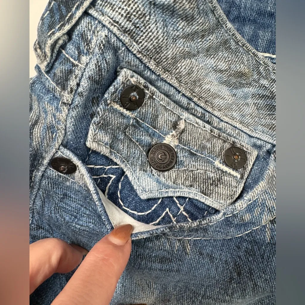True Religion Keira Denim Shorts size 28 Y2K Rare Unique Patterned - Image 8