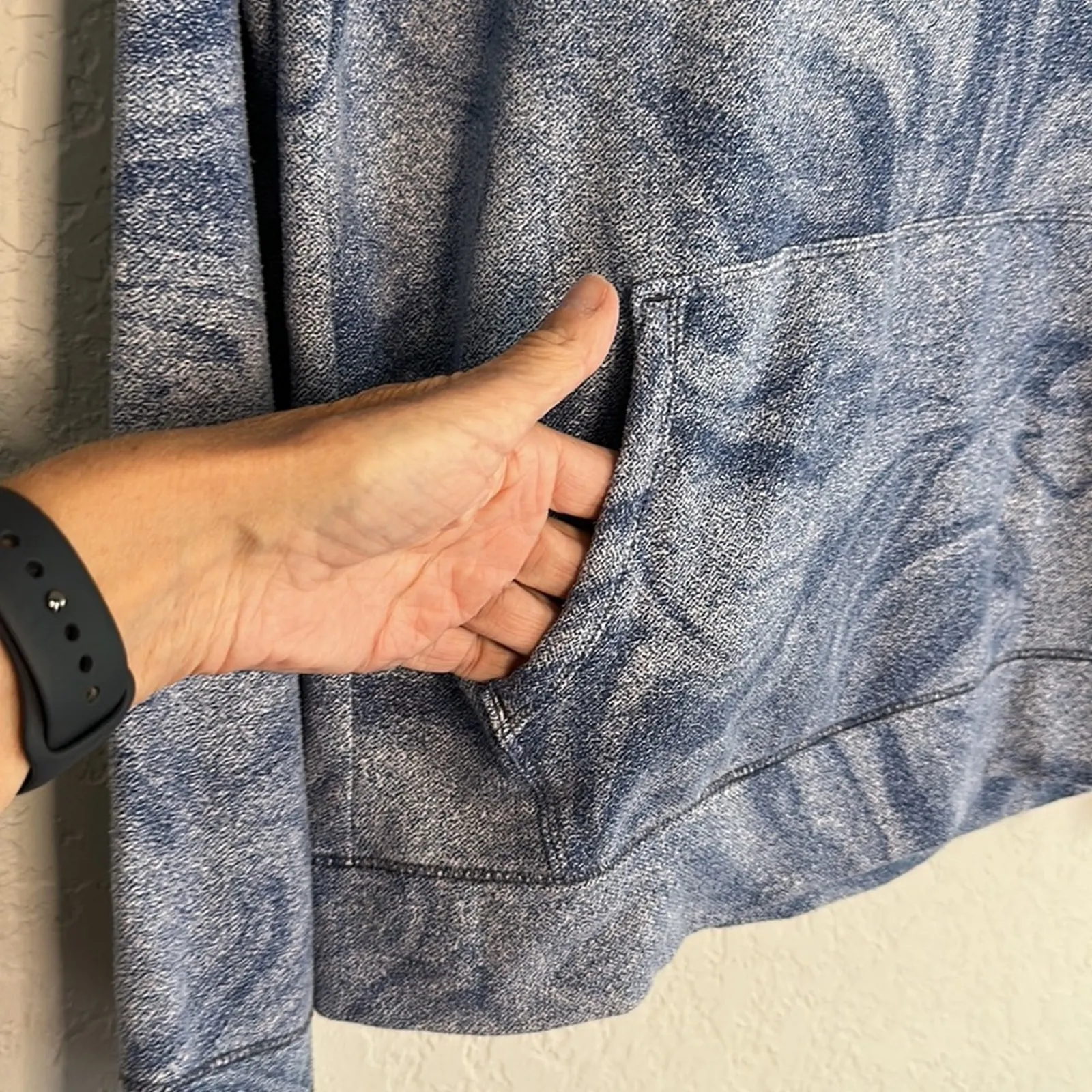 Athleta Girl XXL Blue Hoodie Sweatshirt Pullover Kangaroo Pouch Athletic Small - Image 2