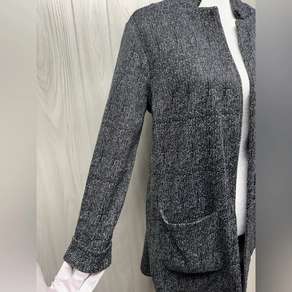 Women’s Stretchy Blazer by Divided - Image 3