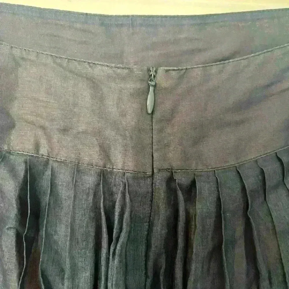 French Connection  Navy Skirt Size 4 - Image 6