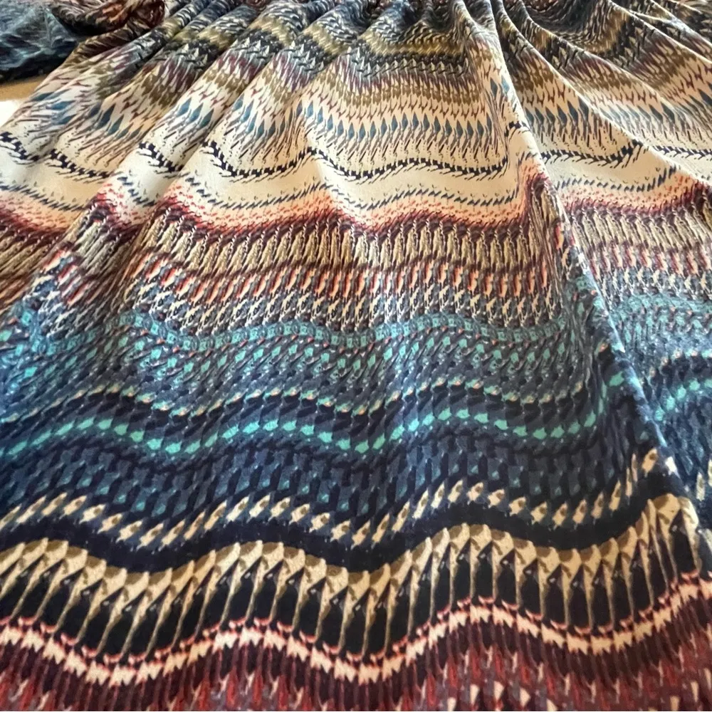 Annalee + Hope Multicolor Chevron Print 3/4 Sleeve Scoop Neck Blouse, Medium - Image 3