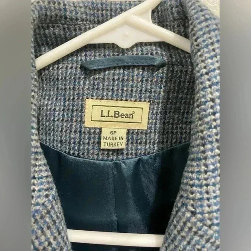 LL Bean Womens Sz 6P Tweed Wool Button Front Classic Blazer Pockets Notch Collar - Image 2