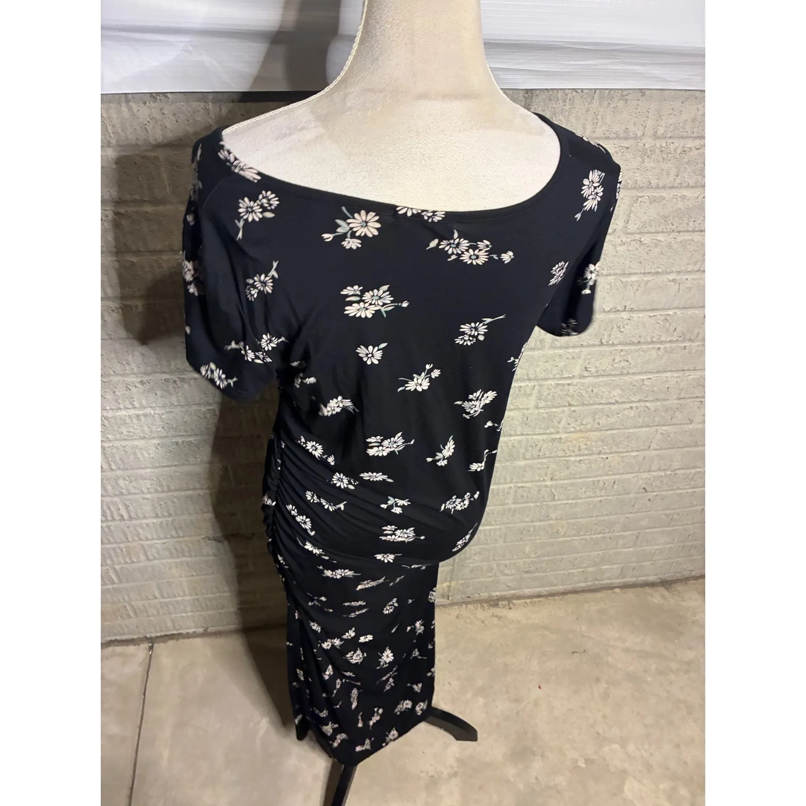 Smallshow Black Floral Ruched Side Short Sleeve Maxi Dress‎ Women's M Size undefined - Image 5