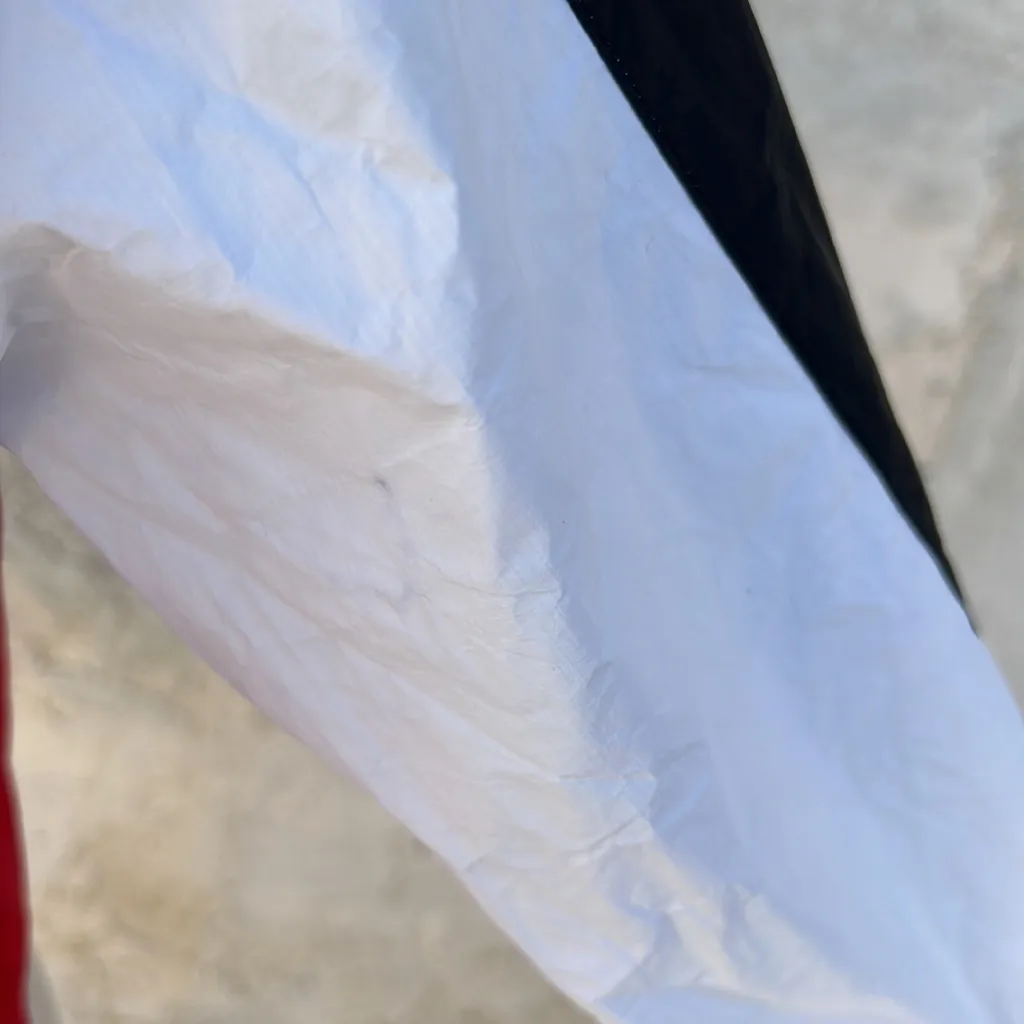 Forever 21 NASA Cropped Windbreaker with Zipper - Image 7