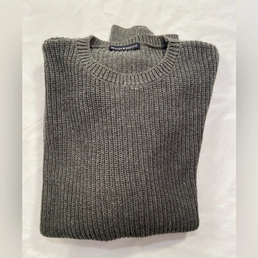 Brandy Melville Grey Crew Neck Sweater, Oversized, one size‎ - Image 7
