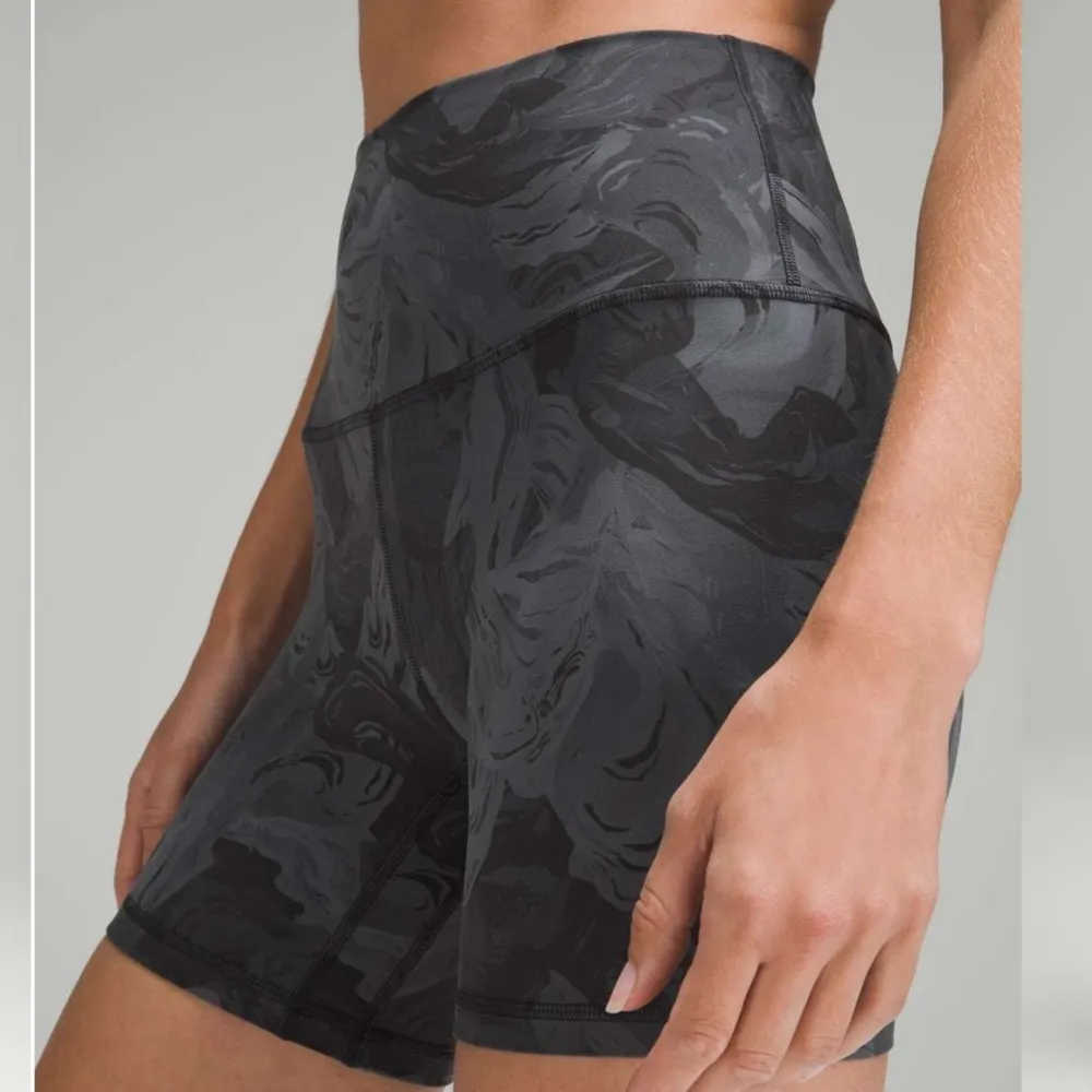 Lululemon Align High-Rise Short 6" - Image 6