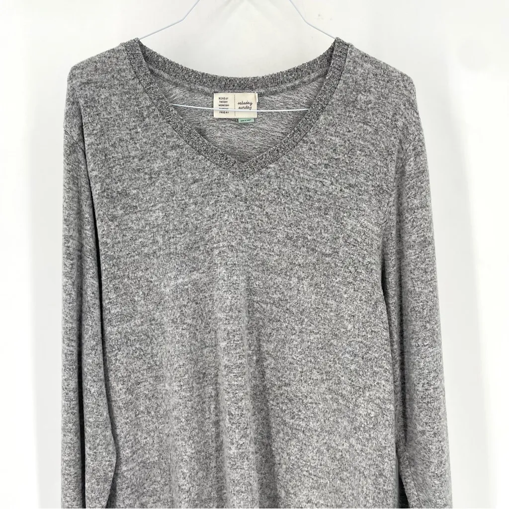 Anthropologie Saturday Sunday Gray Hacci Tunic Slouchy Comfort Plush Sweater - Image 7