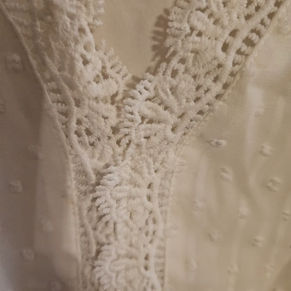 White Lace Swiss Dot Cottagecore Medium Blouse - Image 7