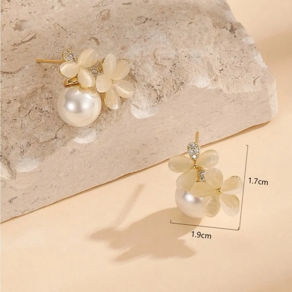 14k gold tone Pearl gorgeous beautiful new earrings - Image 3