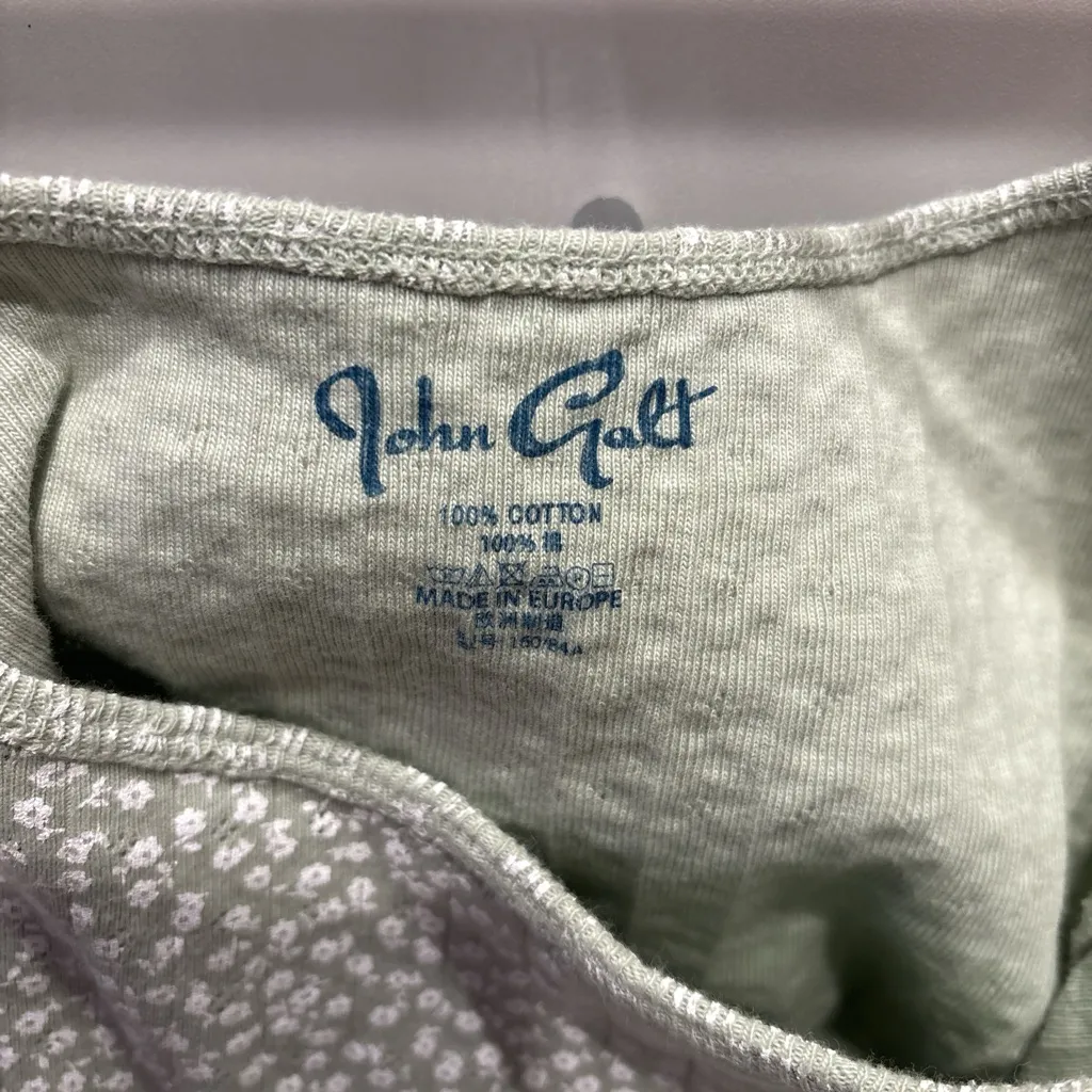 Small Light Green Floral Tank Top - Image 5