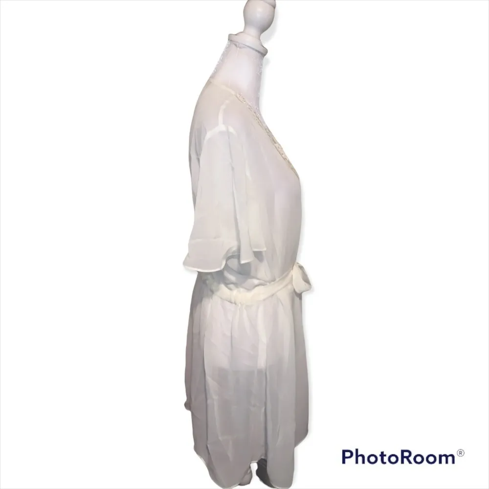 Flora Nikrooz Vanilla‎ Sheer Tie Robe With Macrame Lace Trim Size S/M - Image 2